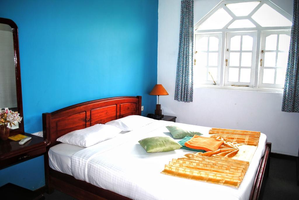 Binota Hotel Nuwara Eliya Bagian luar foto