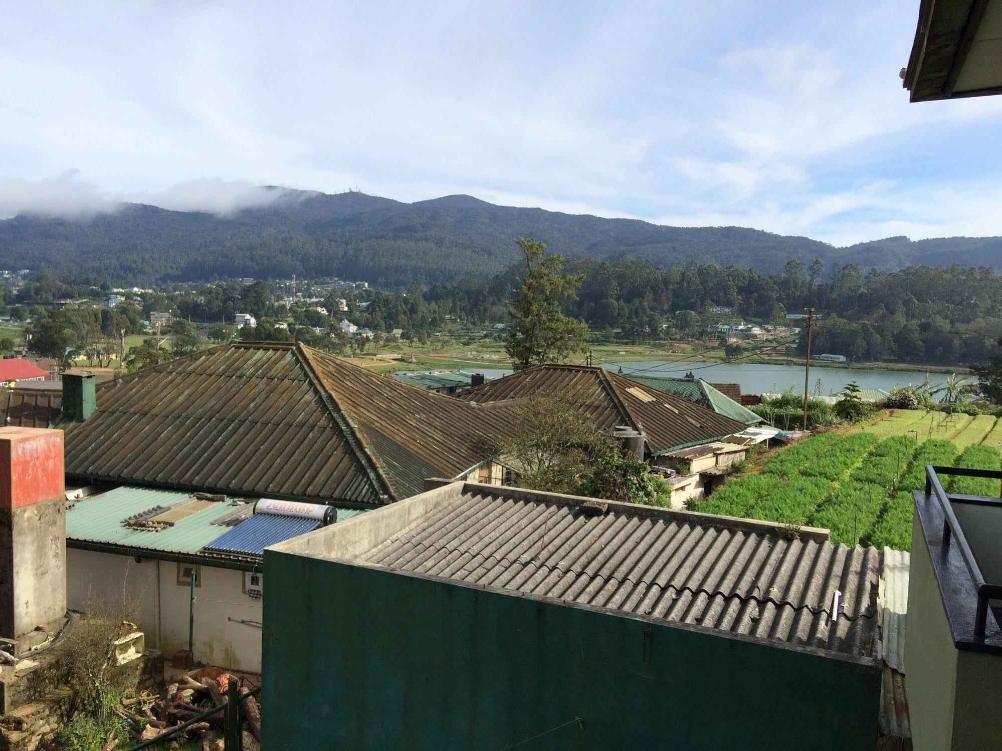 Binota Hotel Nuwara Eliya Bagian luar foto